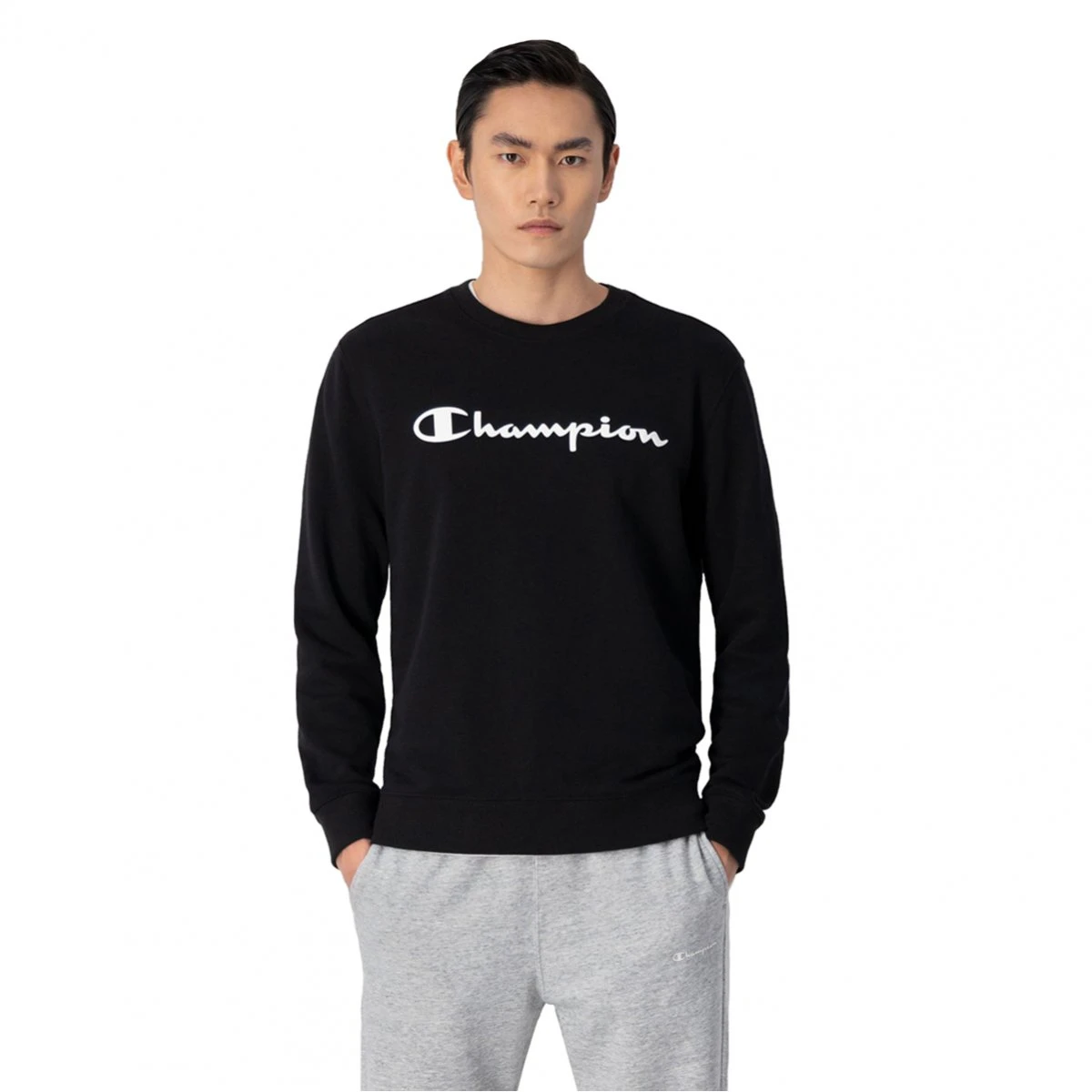 Champion Herren Sweater French Terry Logo Black 1 Champion Herren Sweater French Terry Logo Black