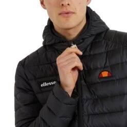 Ellesse Herren Übergangsjacke Lombardy Black -Sportausrüstung ellesse herren uebergangsjacke lombardy black4