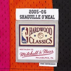 Mitchell & Ness HWC Swingman Jersey Miami Heat 2005-06 Shaquille O'Neal Black -Sportausrüstung mitchell ness hwc swingman jersey miami heat 2005 06 shaquille oneal black3