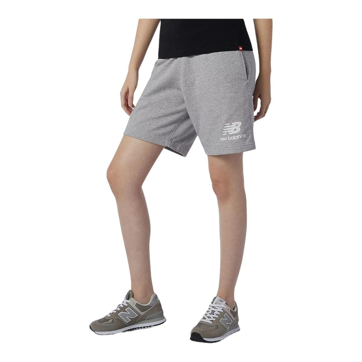 New Balance Essentials Stacked Logo Sweatshort Athletic Grey 4 New Balance Essentials Stacked Logo Sweatshort Athletic Grey – Bild 4