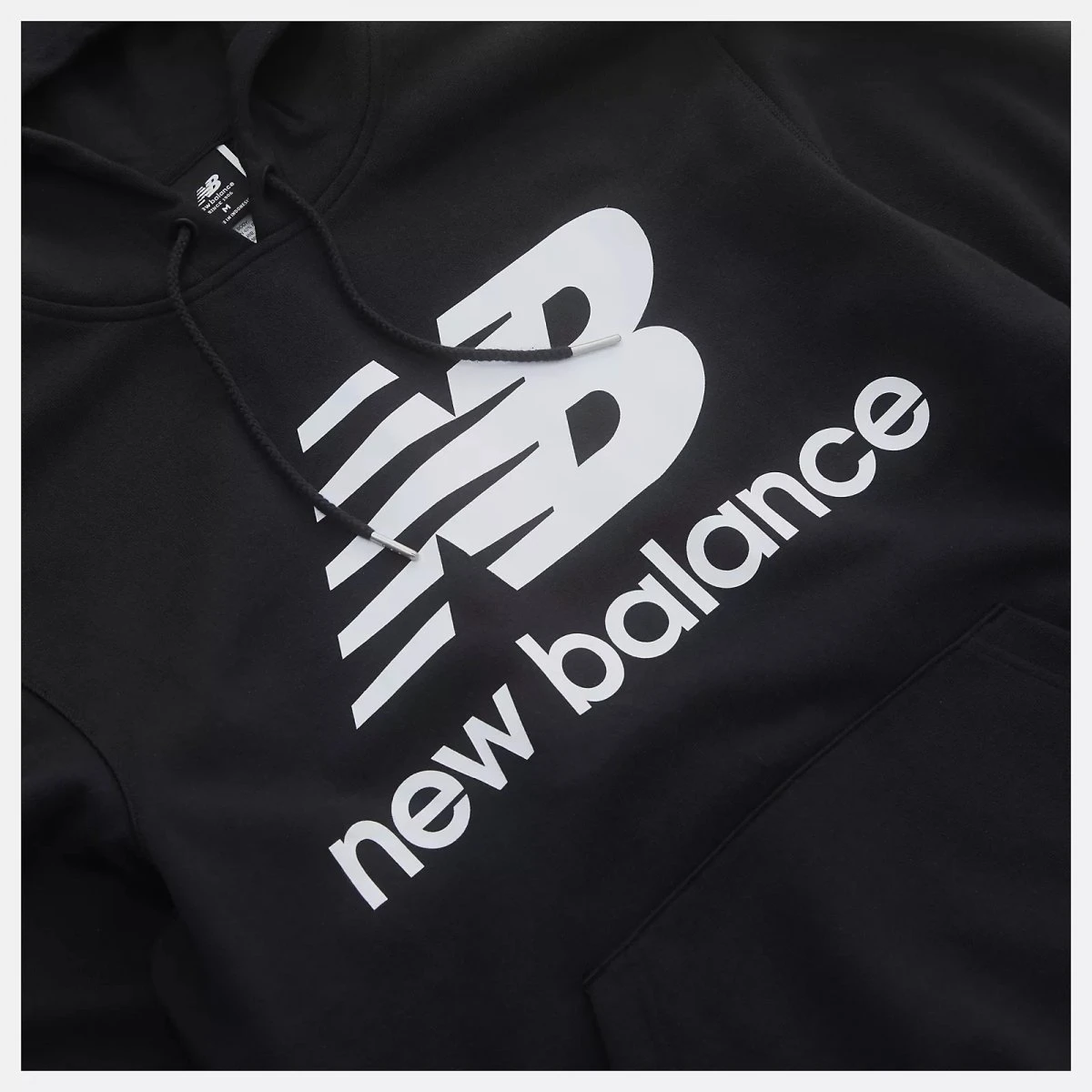 New Balance Herren Hoodie Essentials Stacked Logo Black 3 New Balance Herren Hoodie Essentials Stacked Logo Black – Bild 3