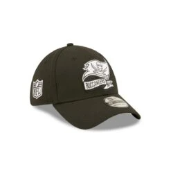 New Era 39THIRTY Stretch-Fit Cap NFL22 Sideline Tampa Bay Buccaneers Black -Sportausrüstung new era 39thirty stretch fit cap nfl22 sideline tampa bay buccaneers black3
