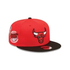 New Era 9FIFTY Stretch-Snap Cap All Over Patches Chicago Bulls Red