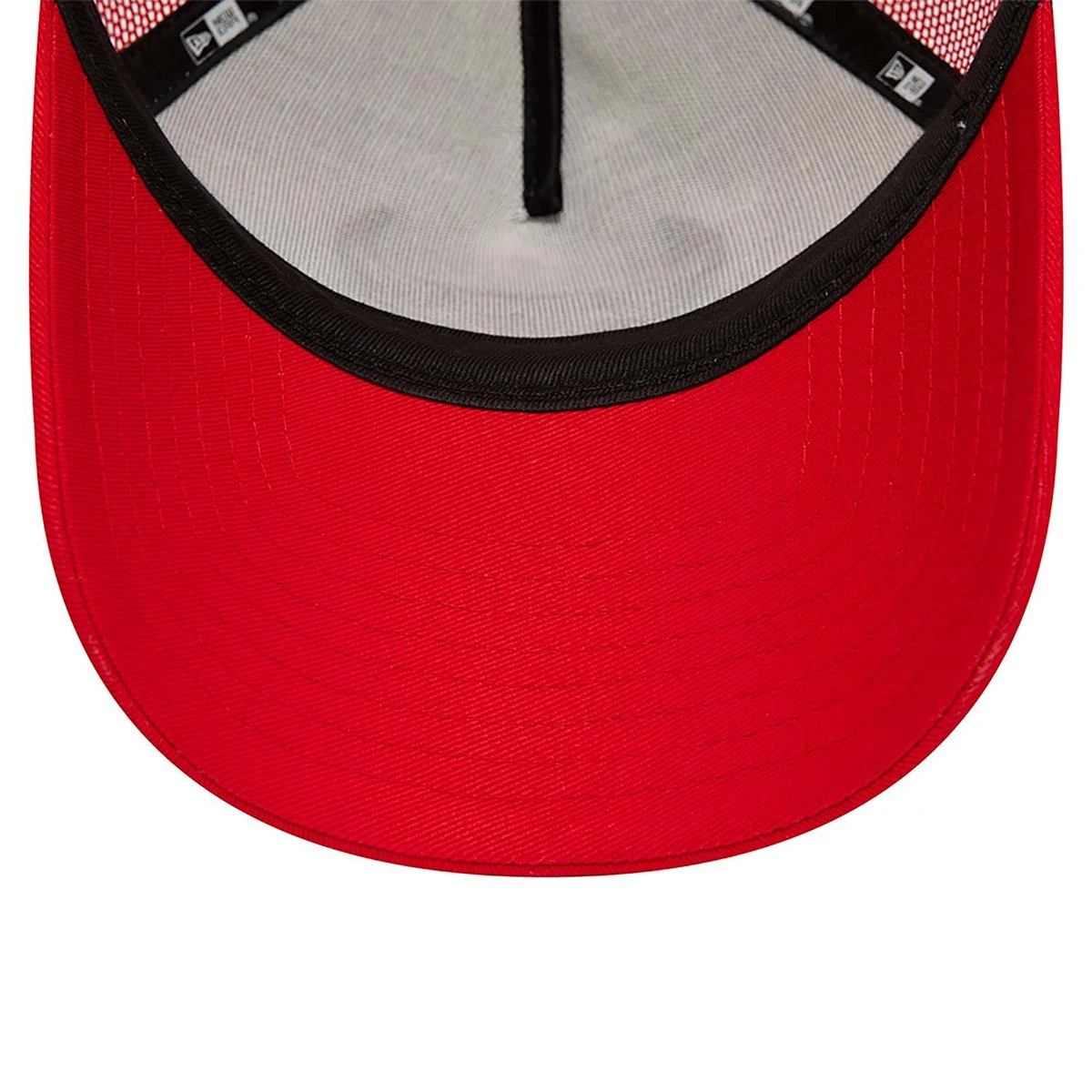 New Era 9FORTY A-Frame Trucker Cap Chicago Bulls Team Colour Red 4 New Era 9FORTY A-Frame Trucker Cap Chicago Bulls Team Colour Red – Bild 4