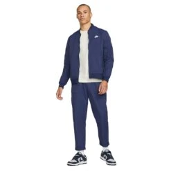 Nike Herren Bomberjacke Sportswear Essential Midnight Navy/white 11 Nike Herren Bomberjacke Sportswear Essential Midnight Navy/white -Sportausrüstung nike herren bomberjacke sportswear essential midnight navy white6