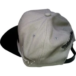 San Antonio Spurs Snapback Woolf Leather Peak Grau/schwarz | NBA | Mitchell & Ness -Sportausrüstung san antonio spurs snapback woolf leather peak grau schwarz nba mitchell ness3