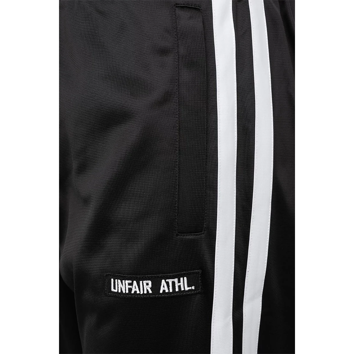 Unfair Athletics Herren Trackpants DMWU Evolution Black 4 Unfair Athletics Herren Trackpants DMWU Evolution Black – Bild 4